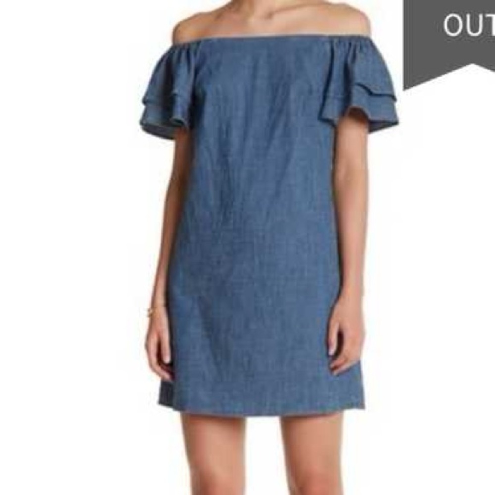 NWT Alice + Olivia Off-Shoulder Ruffle Sleeve Dress size M brand new with tag